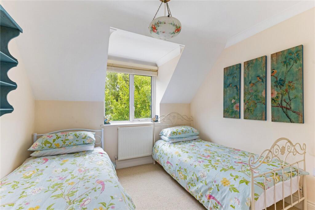 Additional image 9 of The Hill, Wheathampstead, St. Albans, Hertfordshire, AL4