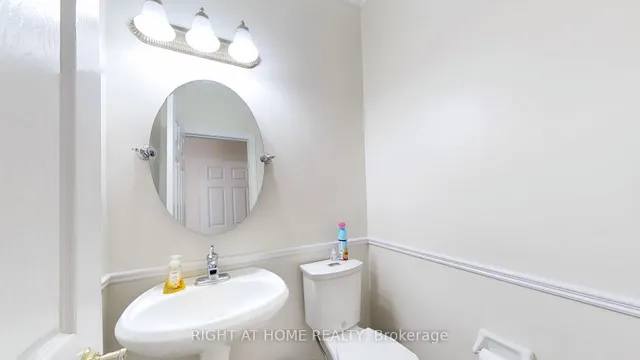 Additional image 34 of 588 Warhol Way