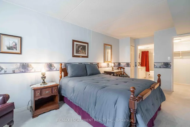 Additional image 24 of 3499 Upper Middle Rd Unit 102