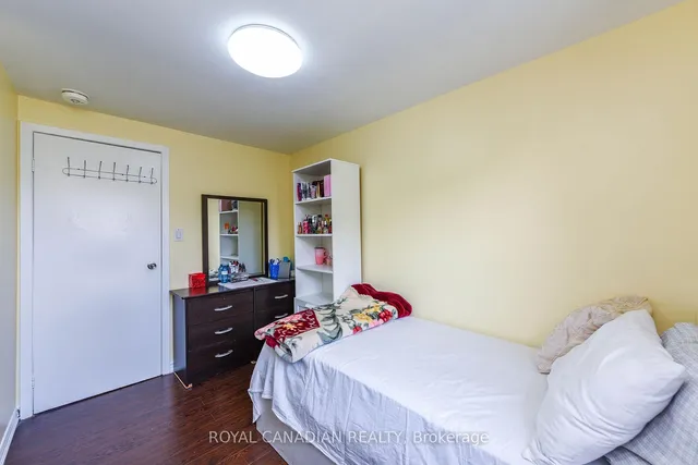 Additional image 23 of 21 Juniper Cres