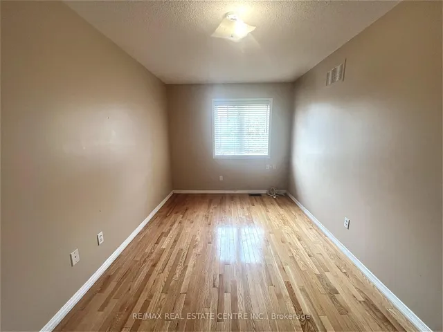 Additional image 8 of 77 Zia Dodda Cres
