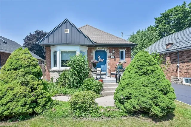 Additional image 4 of 118 East 6th St