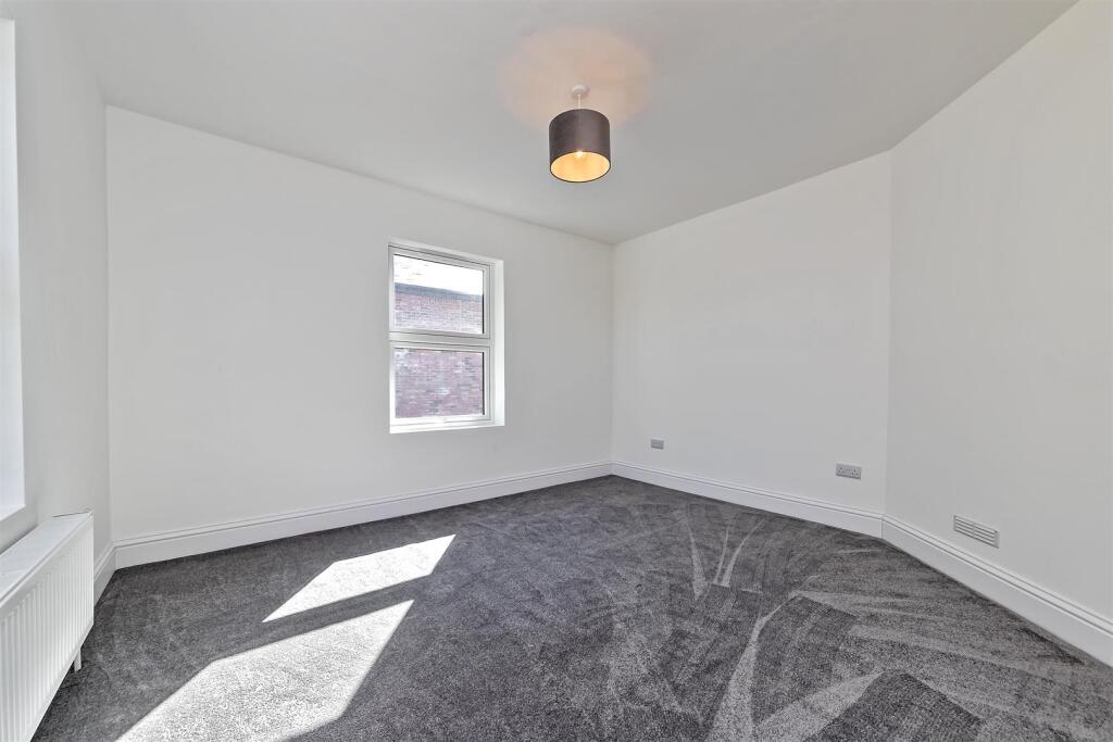 Additional image 17 of Frogmore, St. Albans