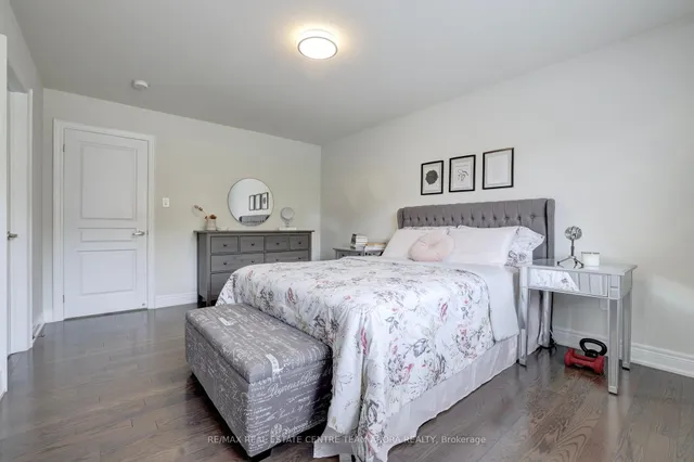 Additional image 38 of 1 Alameda St