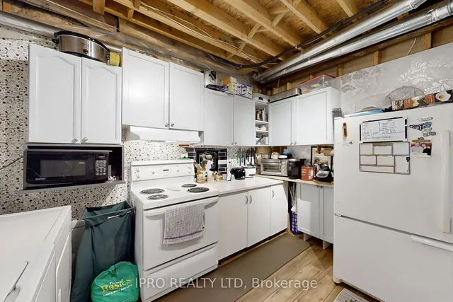 Additional image 25 of 36 Baybrook Rd