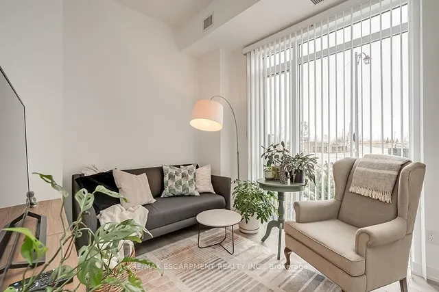 Additional image 15 of 3210 Dakota Common Unit A106