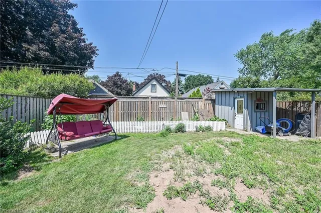 Additional image 39 of 118 East 6th St