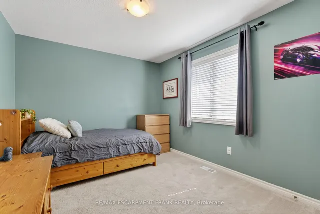 Additional image 34 of 35 PURNELL Dr