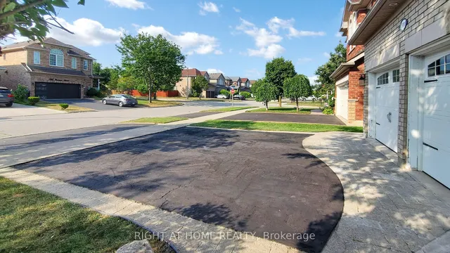 Additional image 4 of 588 Warhol Way