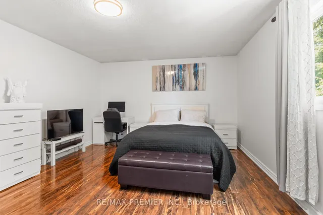 Additional image 27 of 26 Ecclestone Dr