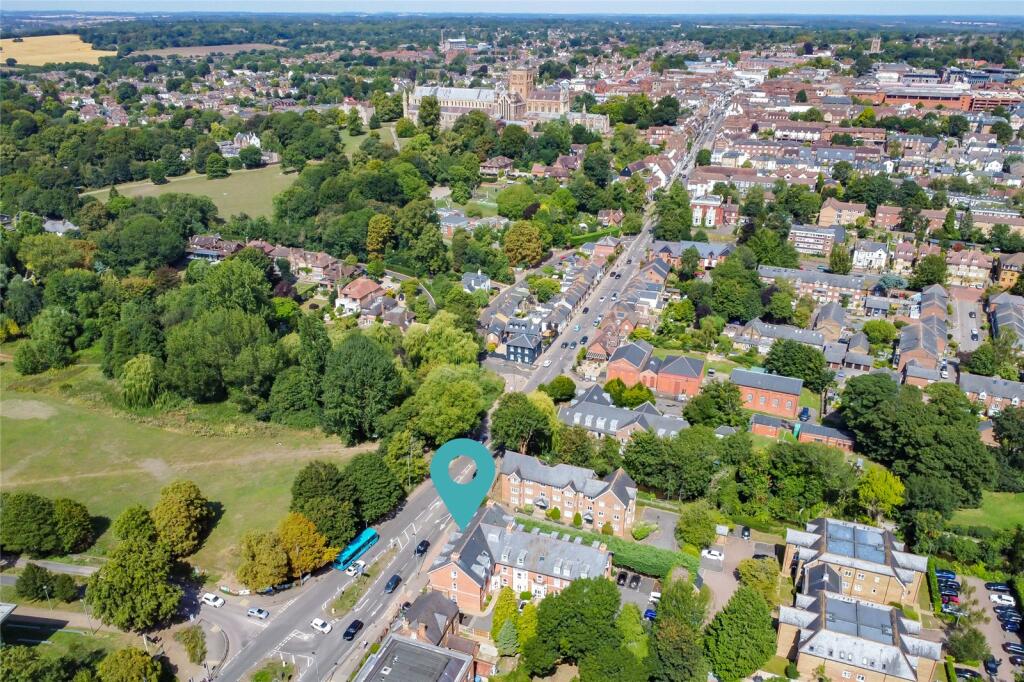 Additional image 11 of Aventine Court, 101 Holywell Hill, St. Albans, Hertfordshire, AL1