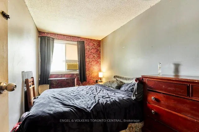 Additional image 27 of 20 Hayden Crt