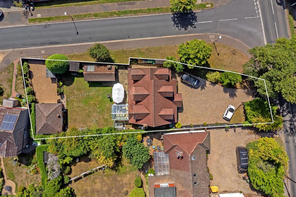 Additional image 30 of Park Street Lane, Park Street, St. Albans