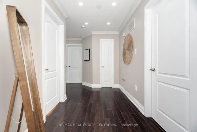 Additional image 25 of 8 Duffield Rd