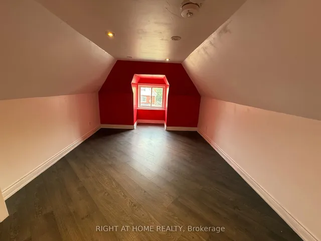 Additional image 39 of 50 Somerset Ave