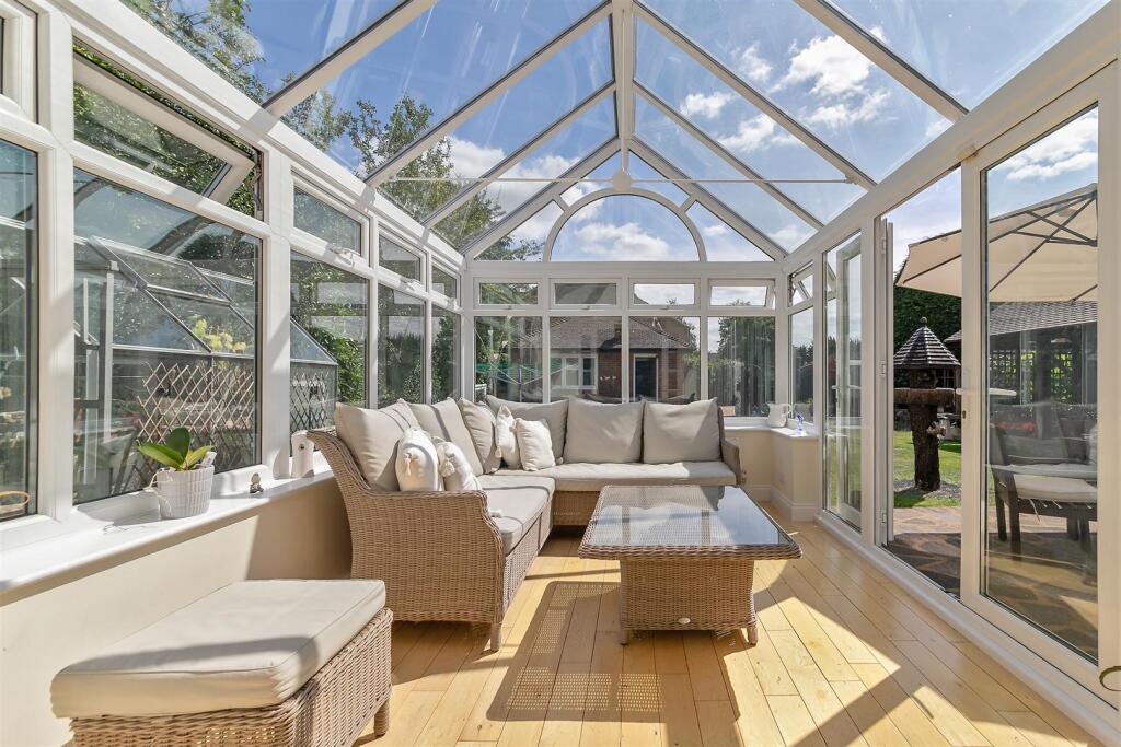 Additional image 9 of Park Street Lane, Park Street, St. Albans