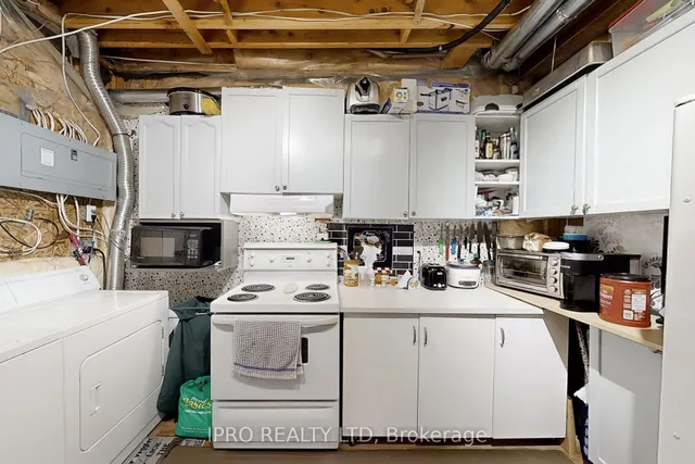 Additional image 26 of 36 Baybrook Rd