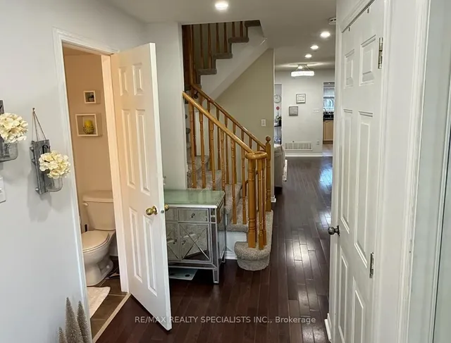 Additional image 4 of 302 Black Dr