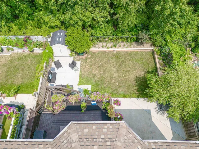 Additional image 25 of 1204 Fox Cres