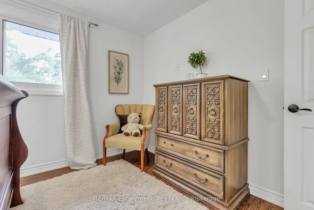 Additional image 24 of 2410 Tait Ave