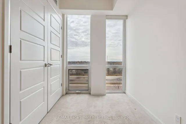 Additional image 19 of 3028 CREEKSHORE COMMON Unit 309