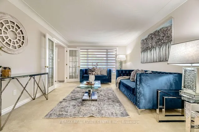 Additional image 7 of 16 Vogue Crt