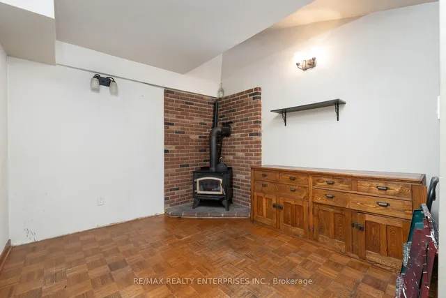 Additional image 11 of 6960 Cadiz Cres