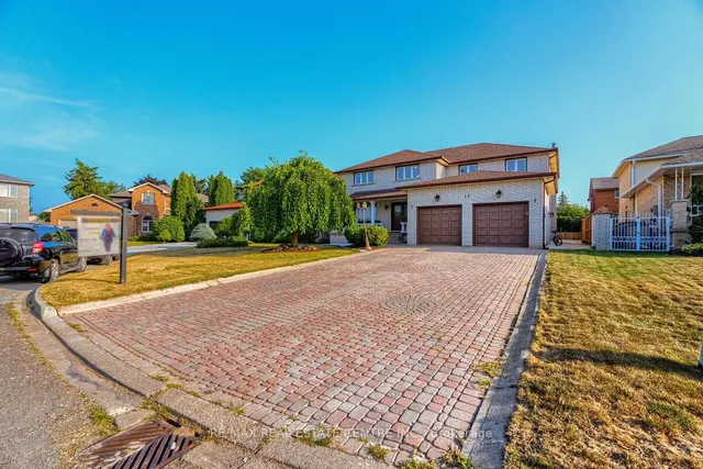 Property image for 16 Vogue Crt