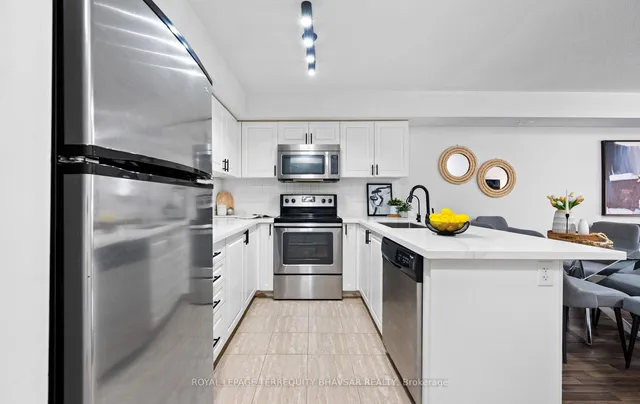 Additional image 14 of 2460 Post Rd Unit 4