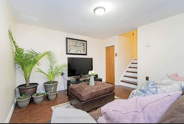 Additional image 28 of 25 Briar Path