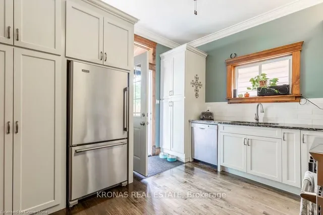 Additional image 11 of 241 Charlton Ave