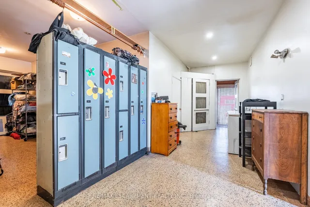 Additional image 23 of 1090 Brock Rd