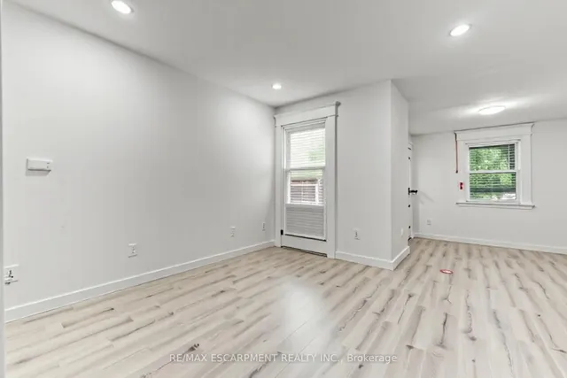 Additional image 8 of 48 Locke St