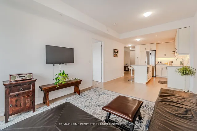 Additional image 17 of 2025 Maria St Unit 501