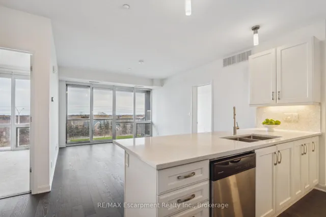 Additional image 3 of 3028 CREEKSHORE COMMON Unit 309