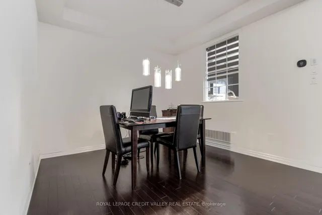 Additional image 8 of 1229 Rose Way