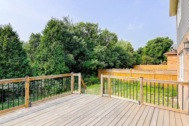 Additional image 41 of 14 Valleypark Cres