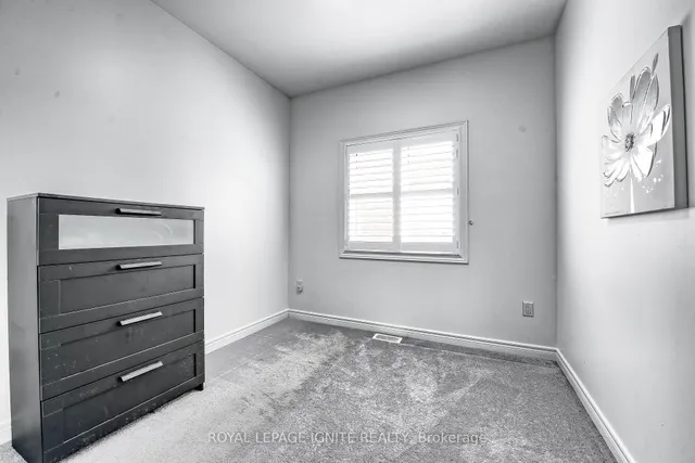 Additional image 32 of 25 Haymarket Dr