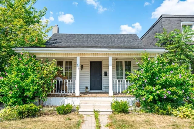 209 Gibson Ave