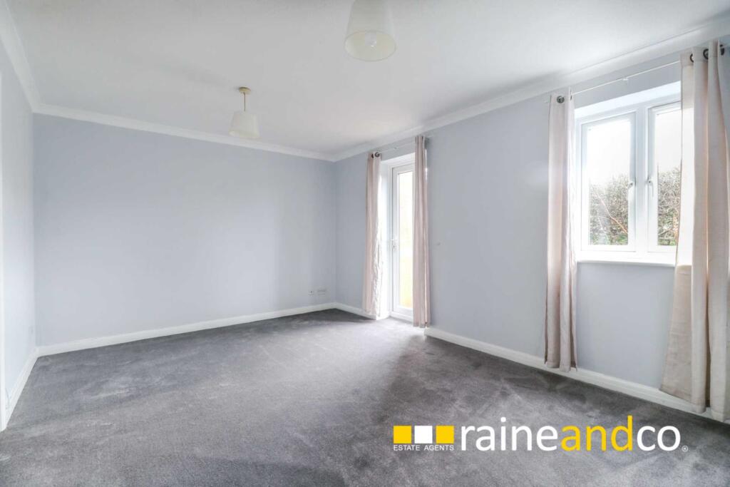 Additional image 7 of Walsingham Close, Hatfield