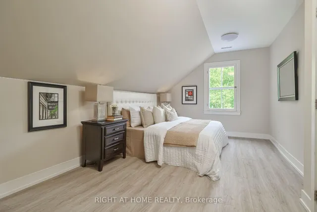 Additional image 18 of 998 Sulphur Springs