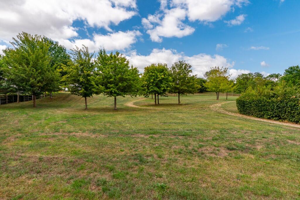 Additional image 23 of Meadow View, Redbourn, St Albans, AL3