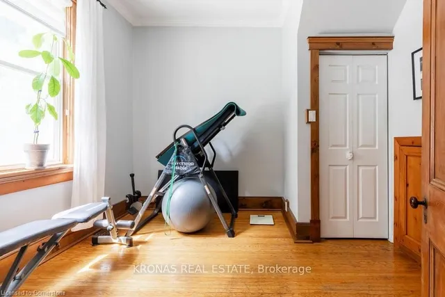 Additional image 16 of 241 Charlton Ave