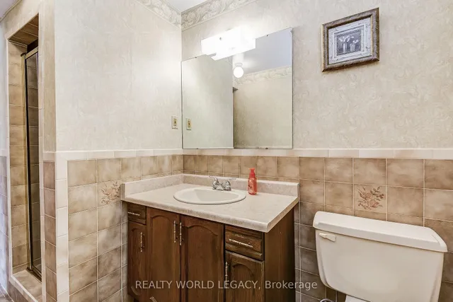 Additional image 33 of 1240 Thorpe Rd