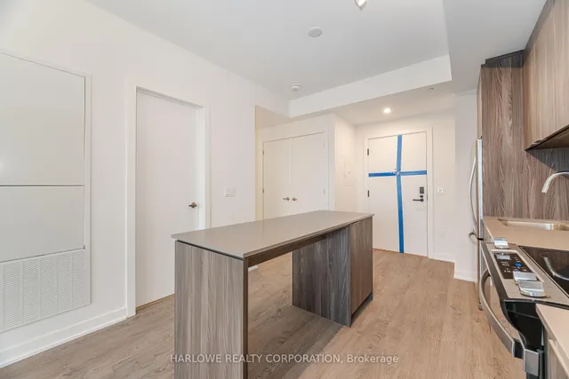 Additional image 7 of 770 Whitlock Ave Unit 705