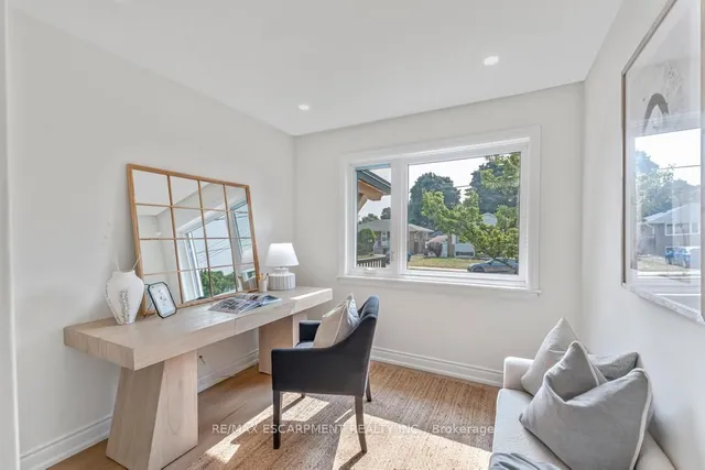 Additional image 14 of 48 Ferrara St