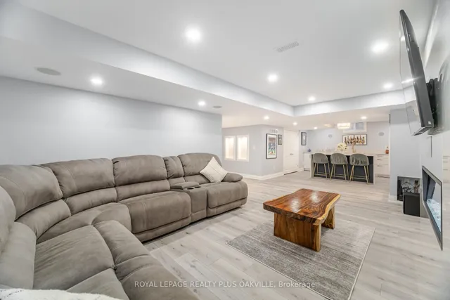 Additional image 39 of 64 Sutherland Cres