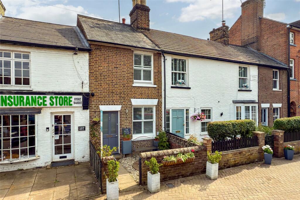 Southdown Road, Harpenden, Hertfordshire, AL5