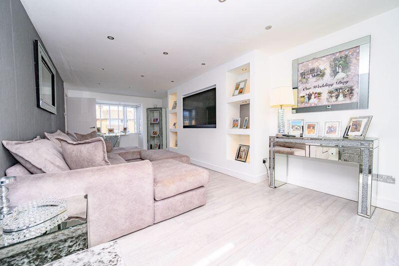 Additional image 4 of Dell Rise, St Albans