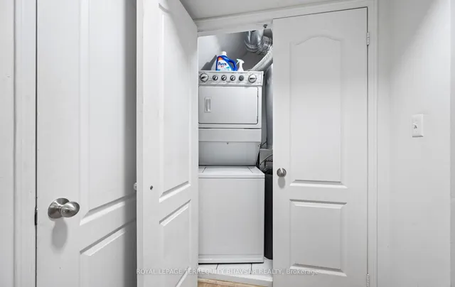 Additional image 29 of 2460 Post Rd Unit 4